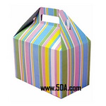 Break packing Box with die cut handle